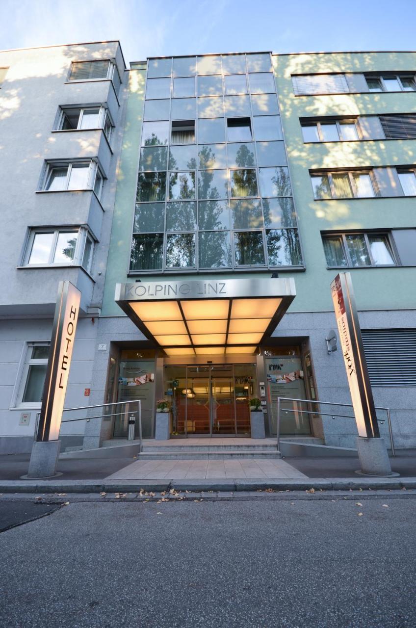 Kolpinghaus Hostel *